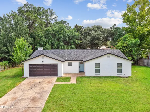 4007 Crestwood Ct, Gautier, MS 39553
