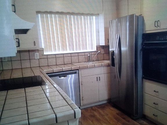 2nd image of 1027 Steinway Ave