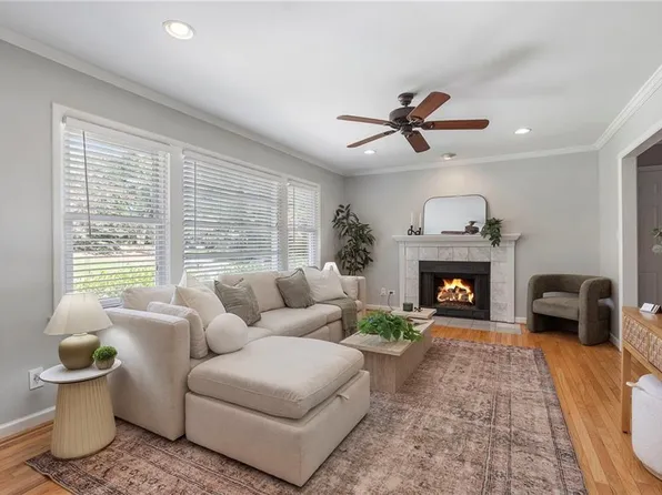 2353 Cortez Way NE, Atlanta, GA 30319