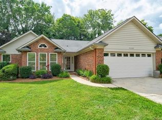 5508 Dunedin Ln, Charlotte, NC 28270