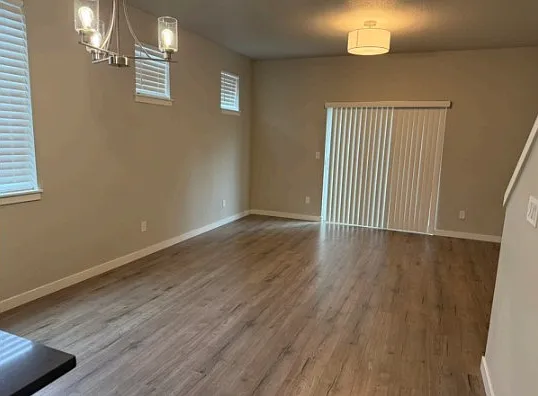 8217 SE Gray St — Photo 5