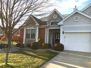 8 Birmingham Ln, Monroe Township, NJ