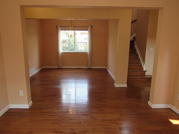 2nd image of 10188 Wyandott Cir N