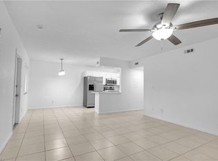 4601 Bayshore Dr APT A2, Naples, FL 34112