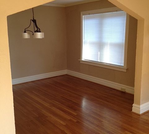 5th image of 1206 Woodland Dr