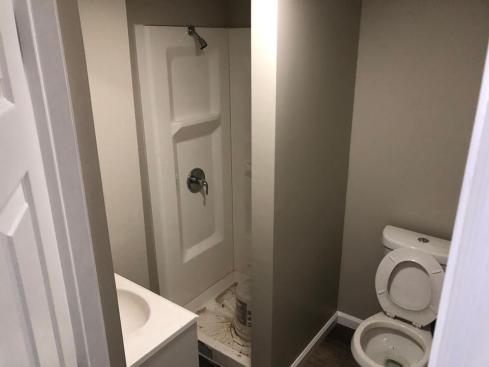 2nd image of 95 Market St APT 3
