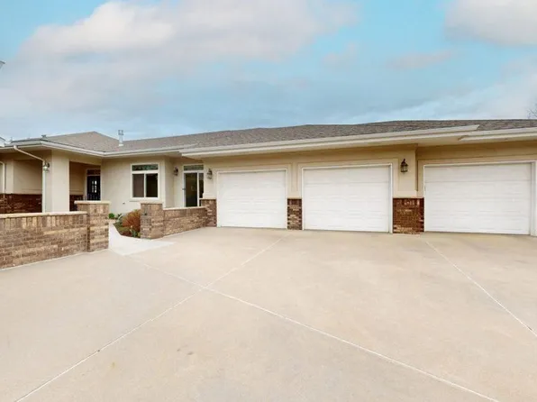 5852 Watson Dr, Fort Collins, CO 80528