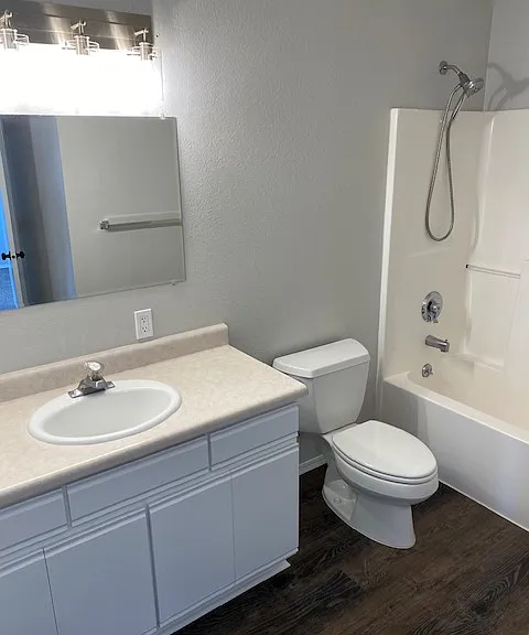 1716 Euclid Ave — Photo 8