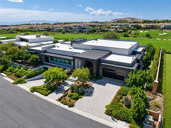 3rd image of 43 Crested Cloud Way