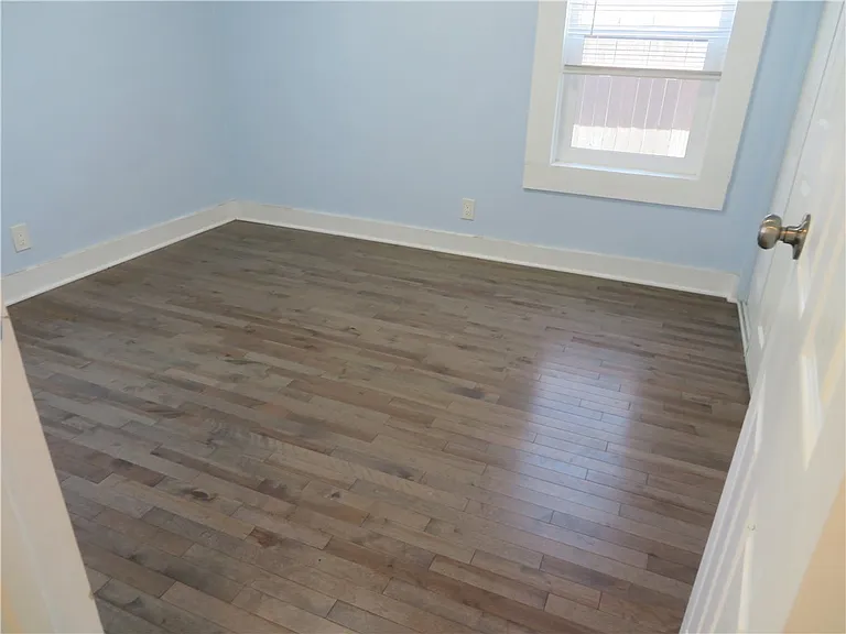 3923 S South Normandie Ave — Photo 17
