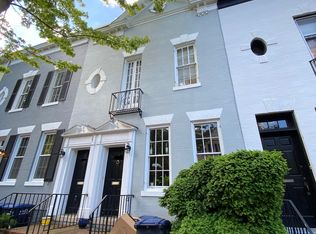 3142 O St NW #1/2, Washington, DC 20007