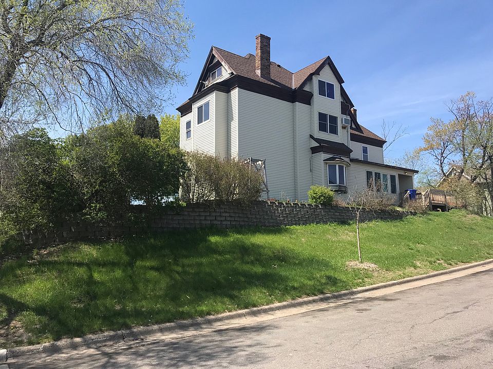 2nd image of 515 Whitall St