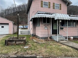 124 W Gardner Ave, Belle, WV