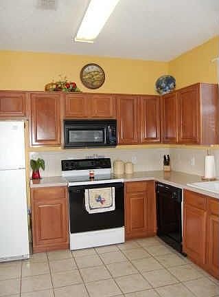 4th image of 4436 Park Creek Ct