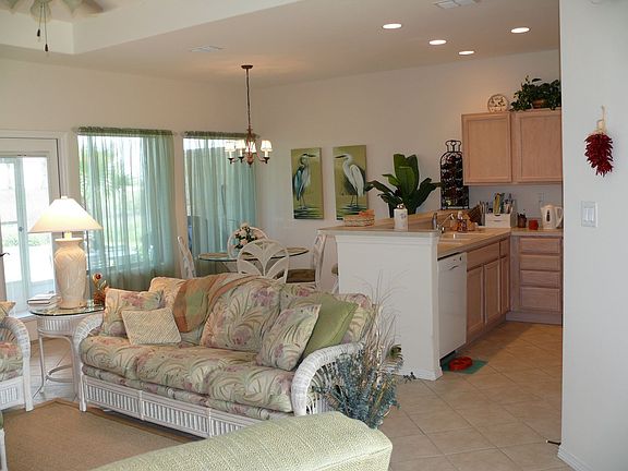 3rd image of 61 Torrey Pines Dr