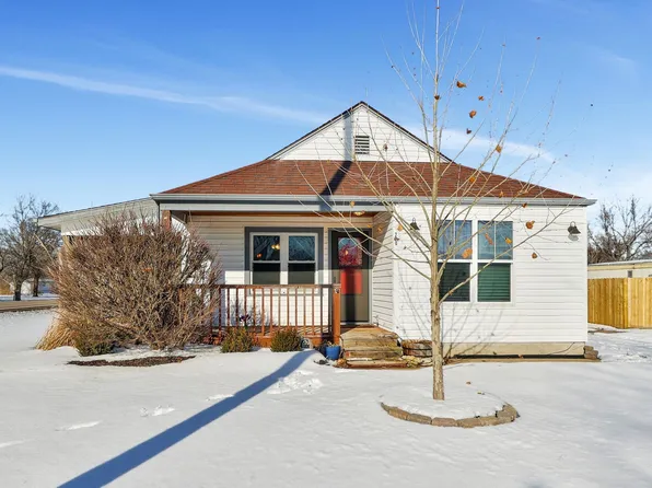 220 W Main St, Bentley, KS 67016