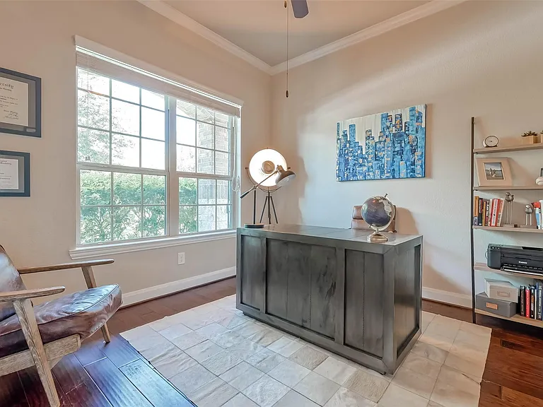 210 Hearthshire Cir — Photo 5