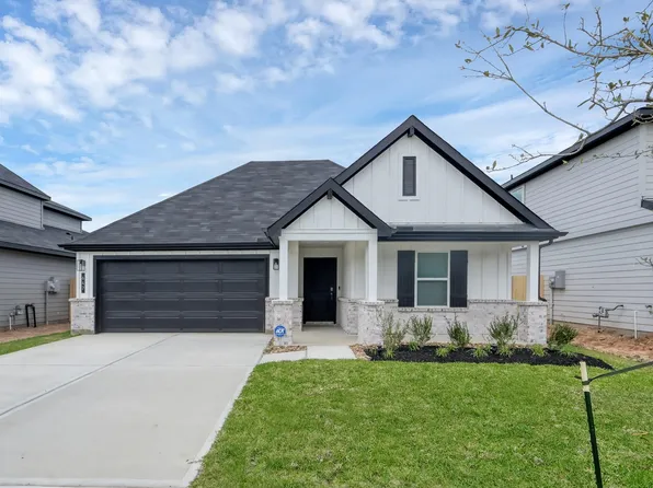 647 Delicate Arch Dr, Conroe, TX 77303