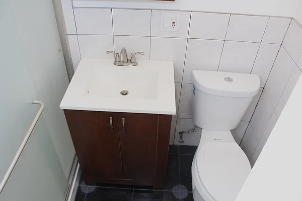 Rented by N.C. Pepe Corp. | media 27