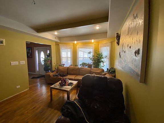 3rd image of 126 N Latrobe Ave