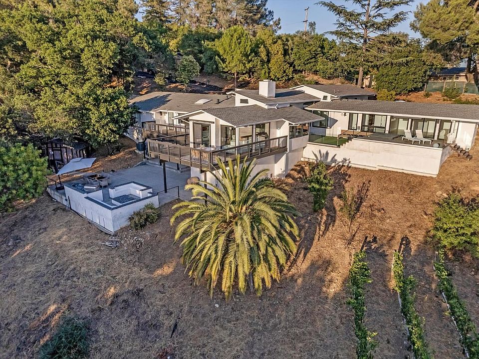 1st image of 20550 Buena Monte Dr