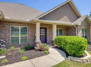 228 Paradise Palm Cir, Crestview, FL 32536