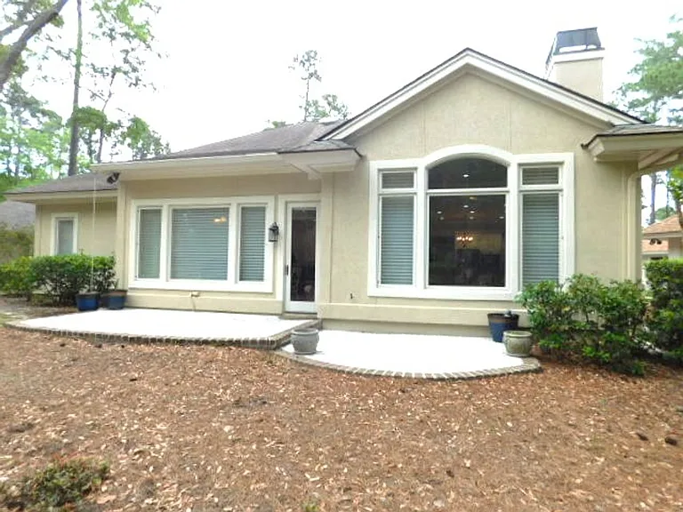 25 Richfield Way — Photo 2