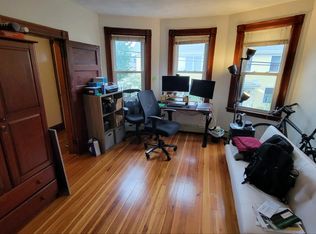 45 Locke St #2, Cambridge, MA 02140