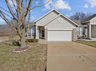 5014 Nicholas Ridge Dr, Saint Louis, MO 63129