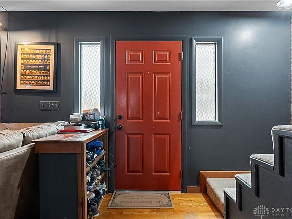4th image of 375 Curtis Dr