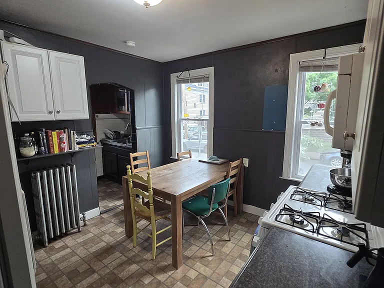 986 Broadway #1 — Photo 3