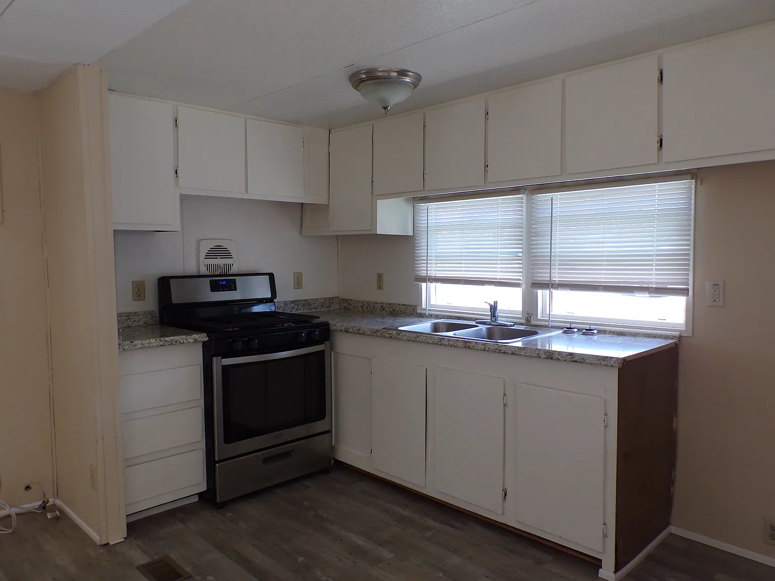 1 bed, 432 sqft, $1,395 — Photo 2
