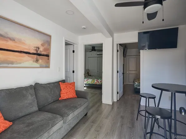 1966 Pacific Beach Dr, San Diego, CA 92109