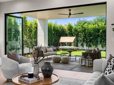 161 Cecil Pl APT A, Costa Mesa, CA, 92627