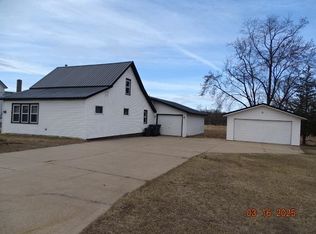 513 N Clinton St, Princeton, WI 54968