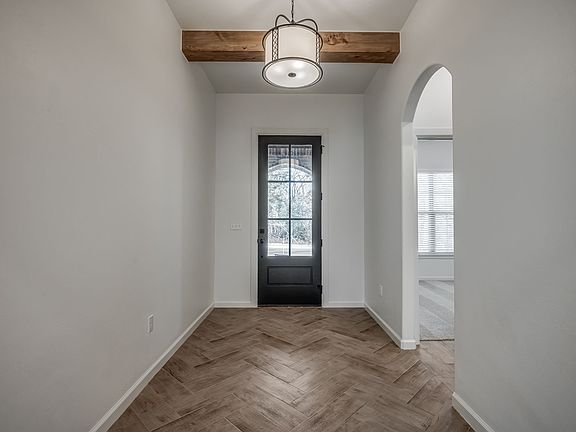 4th image of 8322 Robin Way