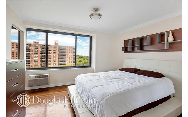 Rented by Douglas Elliman | media 1