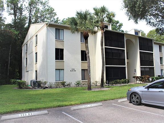 2nd image of 1398 Shady Pine Way APT B3