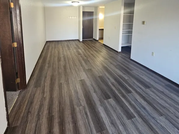 801 Hills Ave, Jackson, MN
