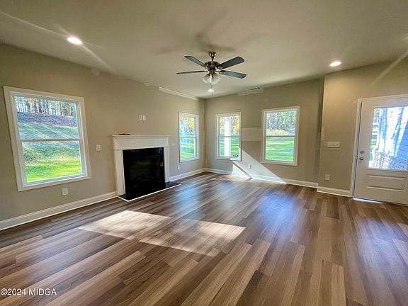 2nd image of 133 Strickland Loop