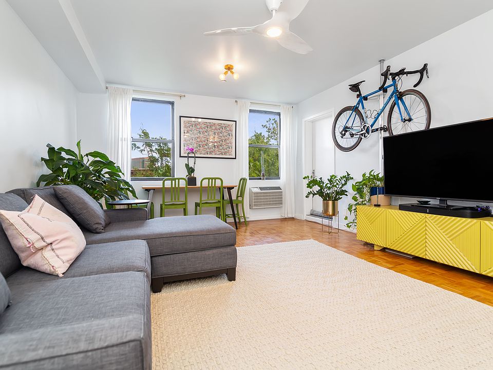 1st image of 714 Sackett St #F4