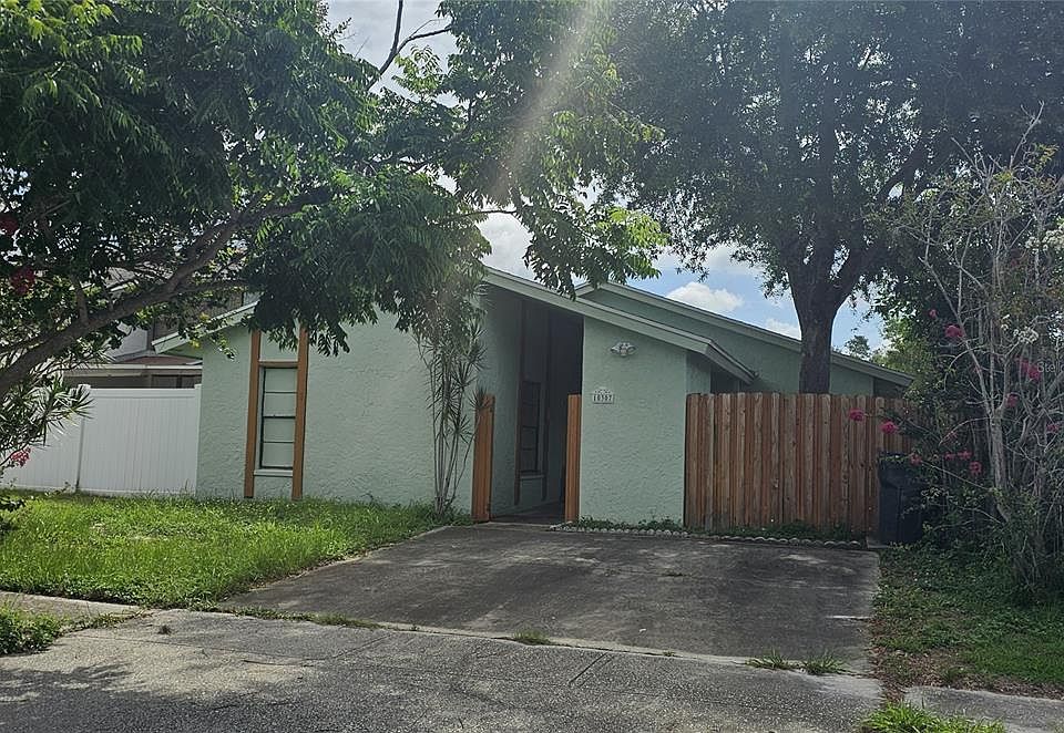 1st image of 10307 PENNYTREE PLACE