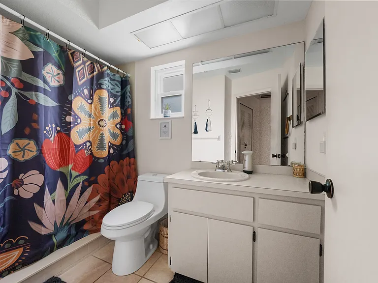 13085 Lawrence St — Photo 21