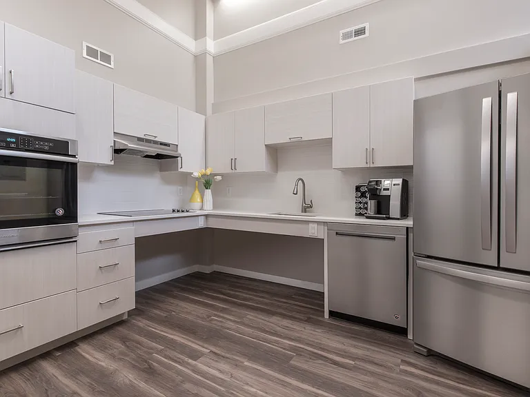 Open Kitchen
