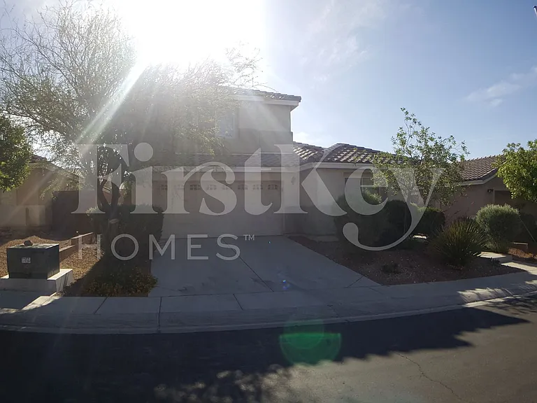 5728 Hornbrook St — Photo 1