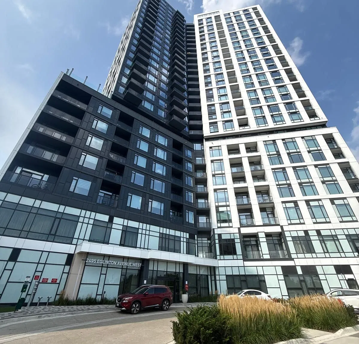 2 bed, $3,000 — Photo 1