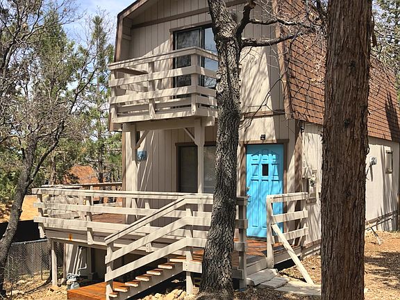 2nd image of 679 Spruce Ln