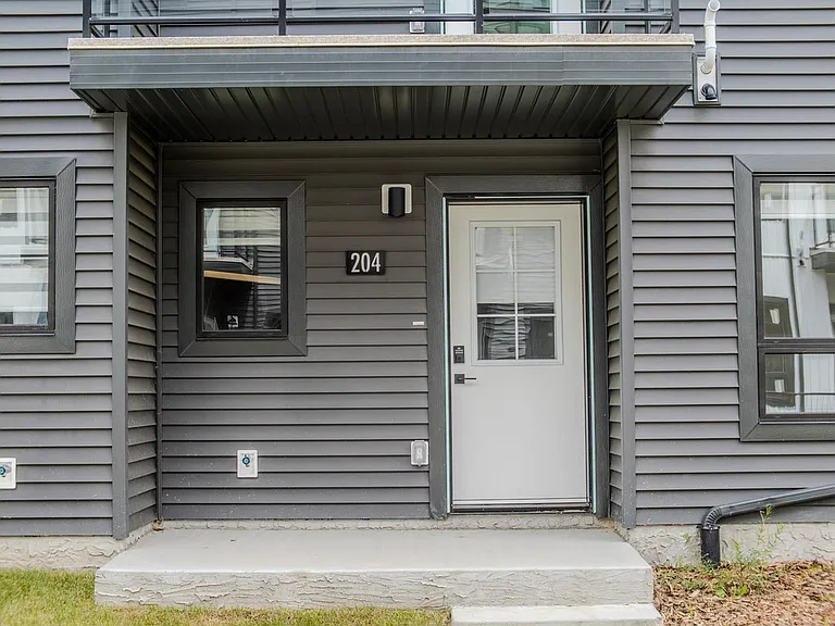 4703 32nd Ave — Photo 38