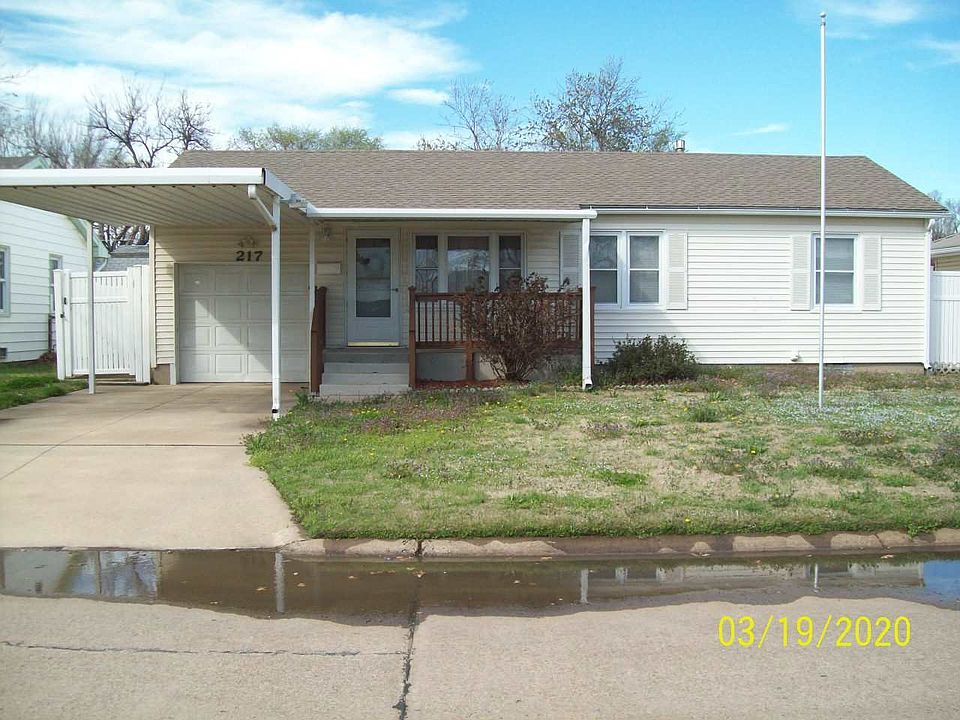 1st image of 217 W Fresno Ave