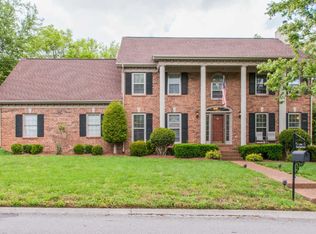 7336 River Park Dr, Nashville, TN 37221
